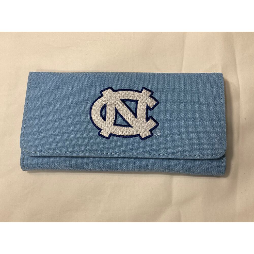 North Carolina Tar Heels Blue Team Logo Debbie Fabric Wallet, NCAA